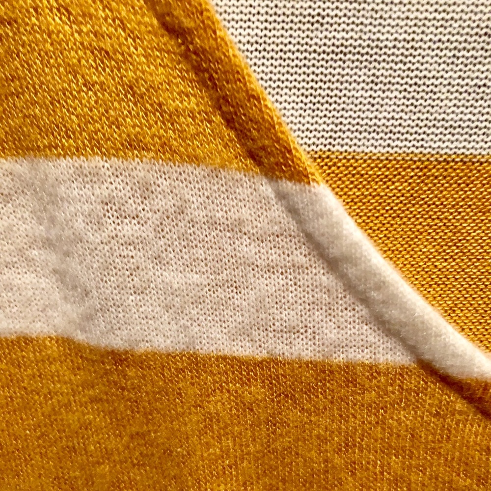 Striped top - Picture 2 of 2